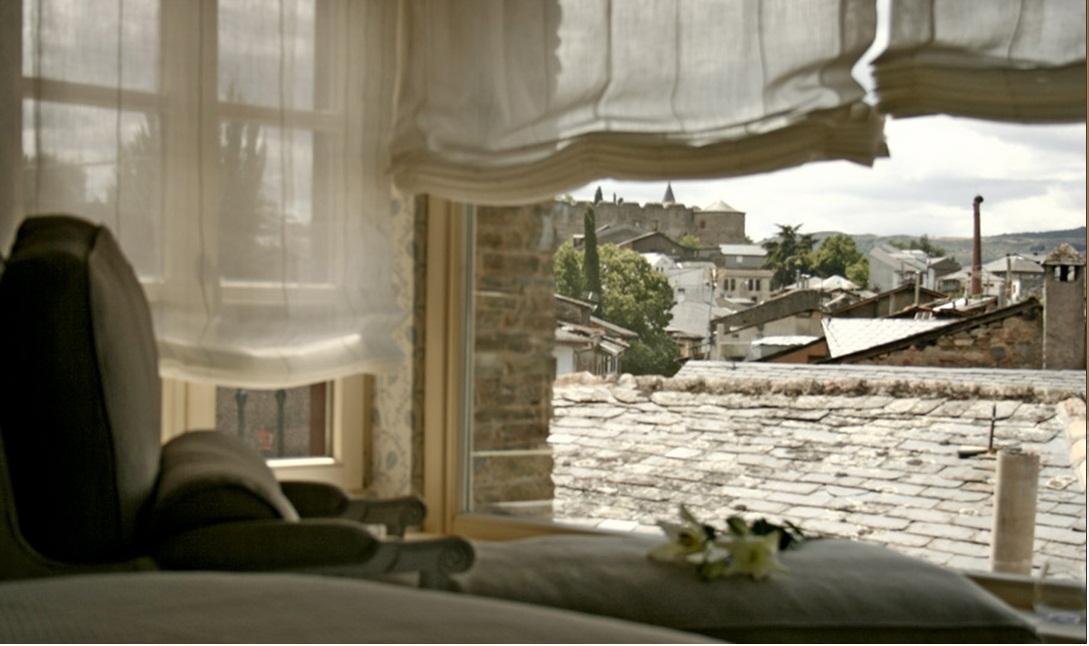 Las Donas Del Portazgo Villafranca Del Bierzo Chambre photo
