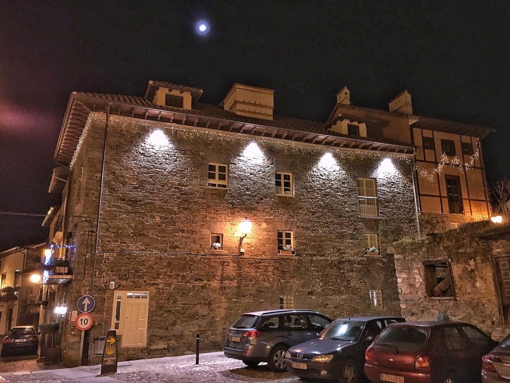 Las Donas Del Portazgo Villafranca Del Bierzo Extérieur photo
