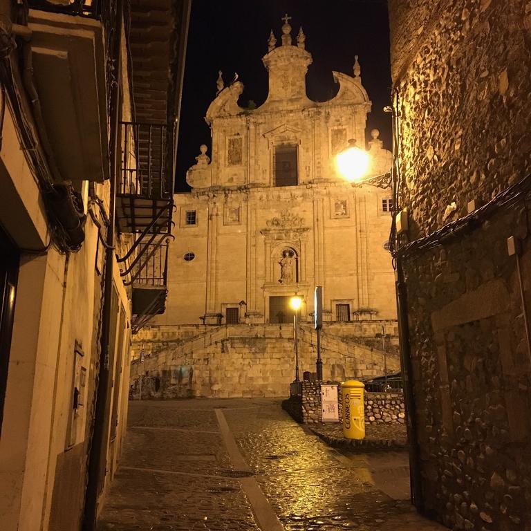 Las Donas Del Portazgo Villafranca Del Bierzo Extérieur photo